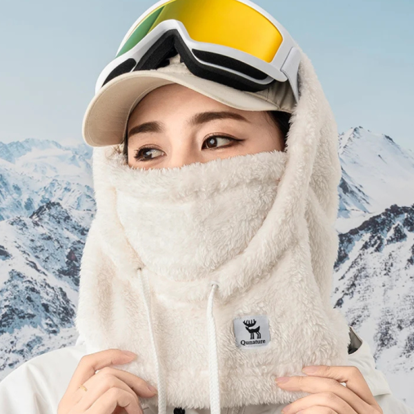 bonnet cagoule isolant coupe vent