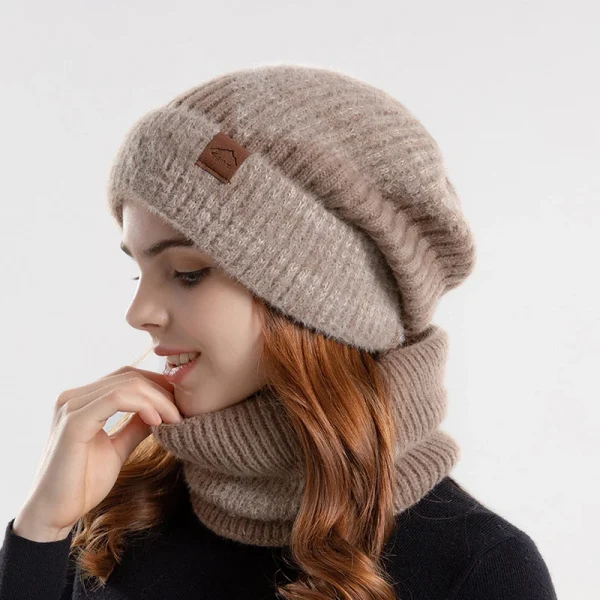 Ensemble bonnet et écharpe bicolores
